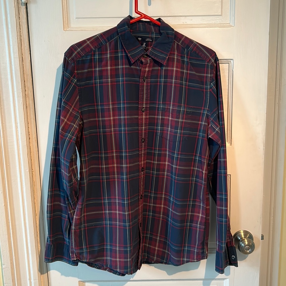 Gap Men’s Classic Fit Long Sleeve Button Up Size Medium